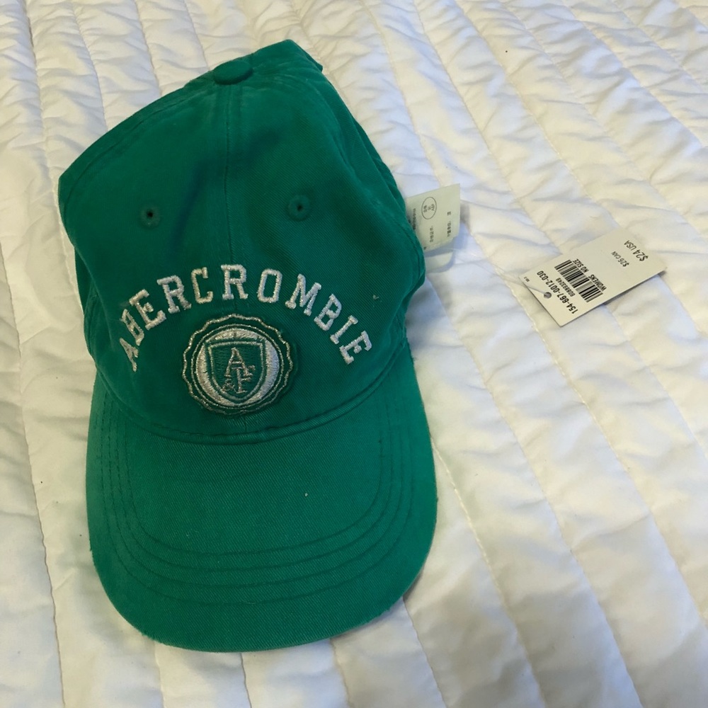 Abercrombie & Fitch Cap